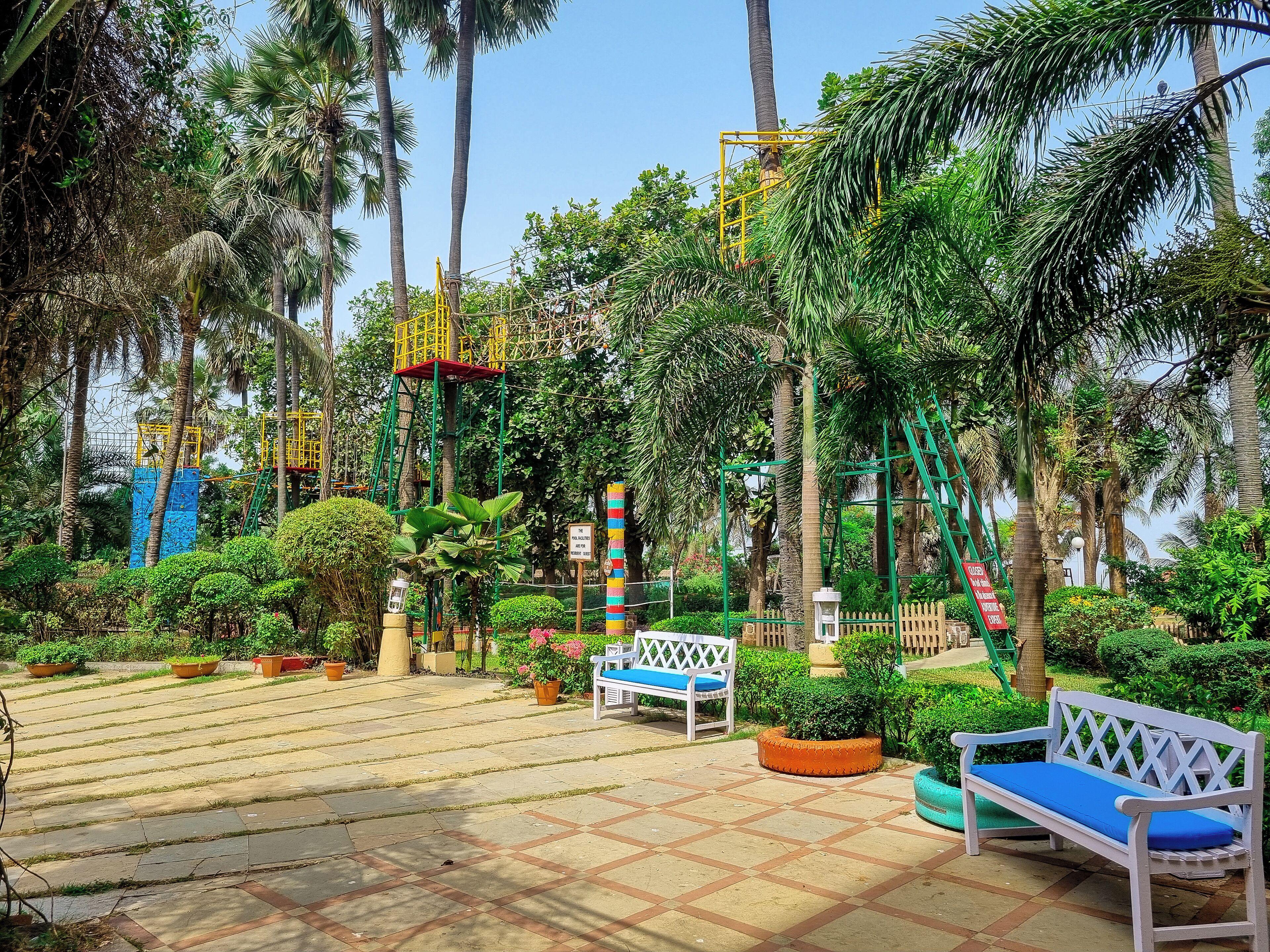 The Resort — Photos 1